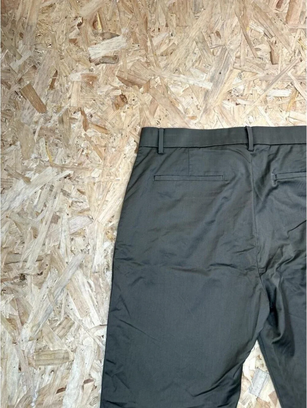 Banana Republic Slim Fit Chino Pants Mens 34x30 Olive Green Cotton Stretch